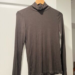 Aritzia Mock Neck Long Sleeve Top